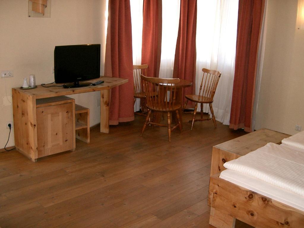 Hotel Tyrol-Alpenhof Зеефелд в Тирол Стая снимка