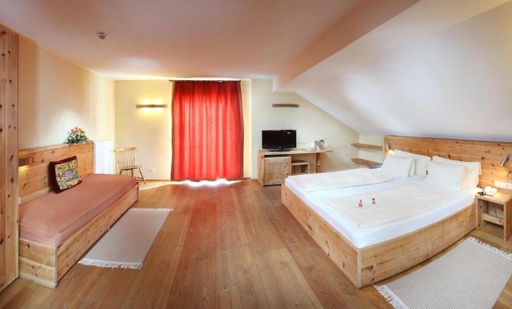 Hotel Tyrol-Alpenhof Зеефелд в Тирол Стая снимка