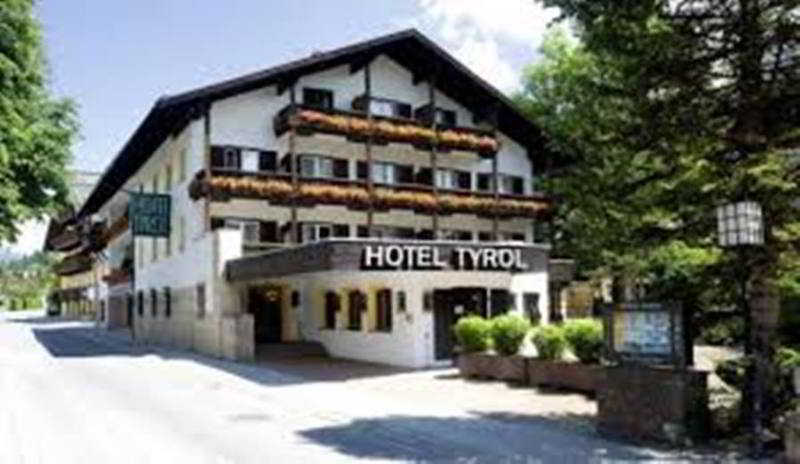 Hotel Tyrol-Alpenhof Зеефелд в Тирол Екстериор снимка
